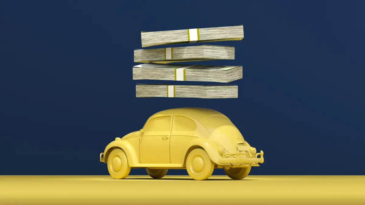 Car financing comparison showing cash rebate vs low interest loan decision illustration