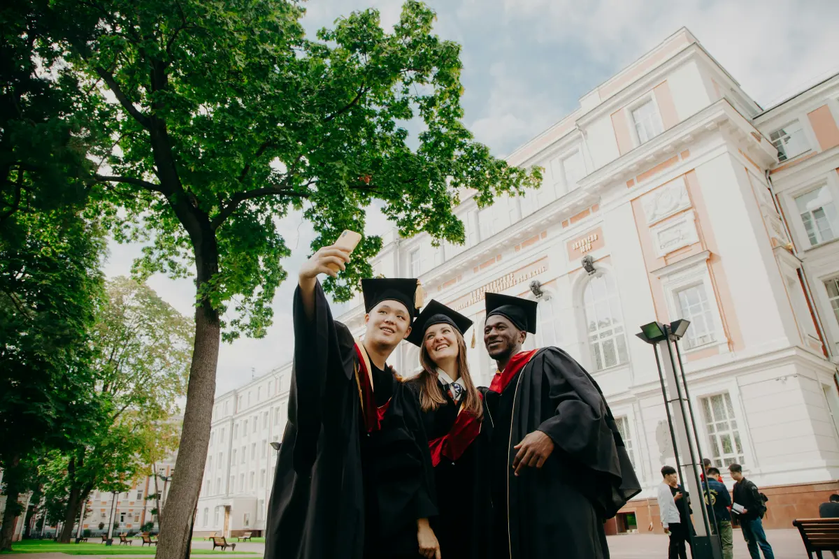 Different types of colleges and universities