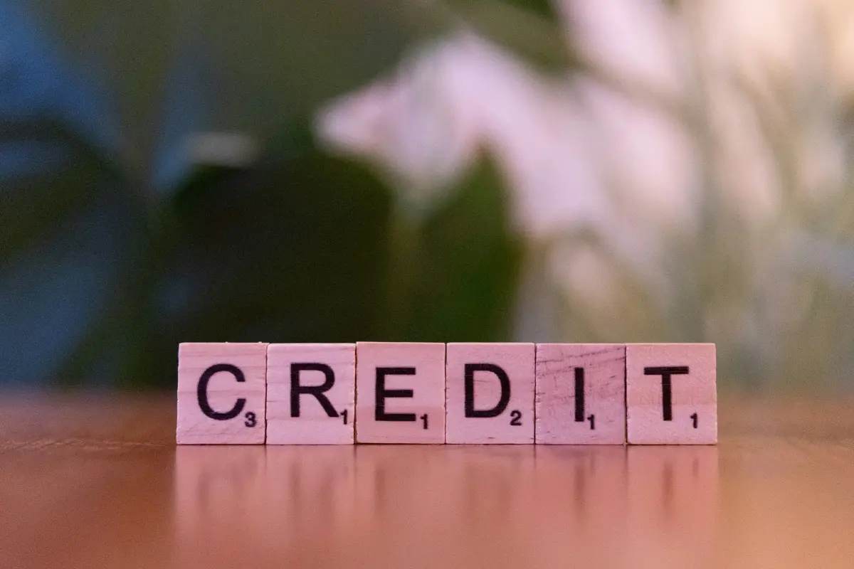 Credit card payoff timeline and debt reduction schedule visualization