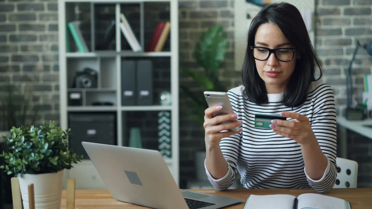 Strategies to reduce credit card interest and repayment burden