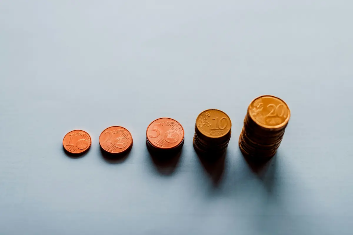 Mutual fund concept showing pooled investor money being invested in stocks and bonds