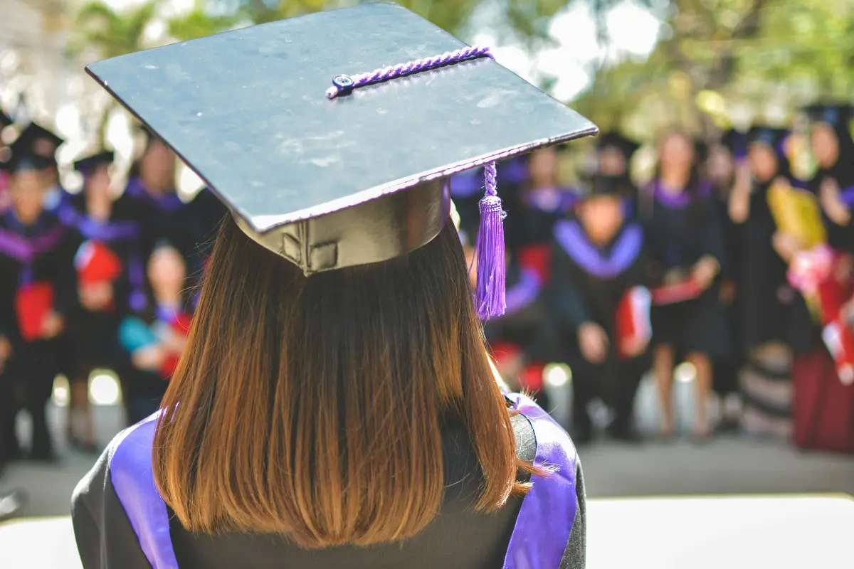 Student loan calculator showing repayment schedule and interest breakdown